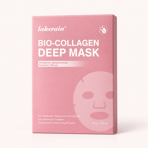Boîte du masque Bio-Collagen Deep Mask sur fond rose très clair #fcf7f6